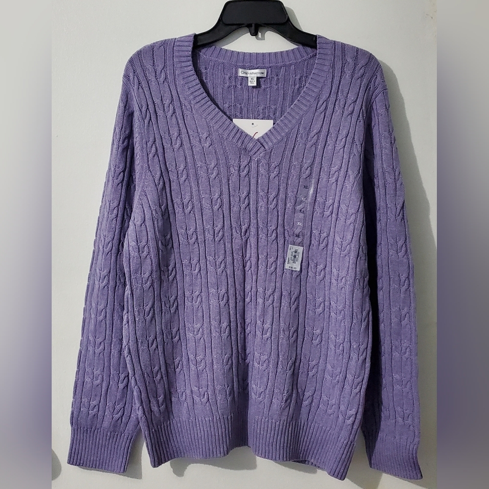 Croft & Barrow Women's Solid Lilac Cable Knit V-Neck Sweater.  NWT